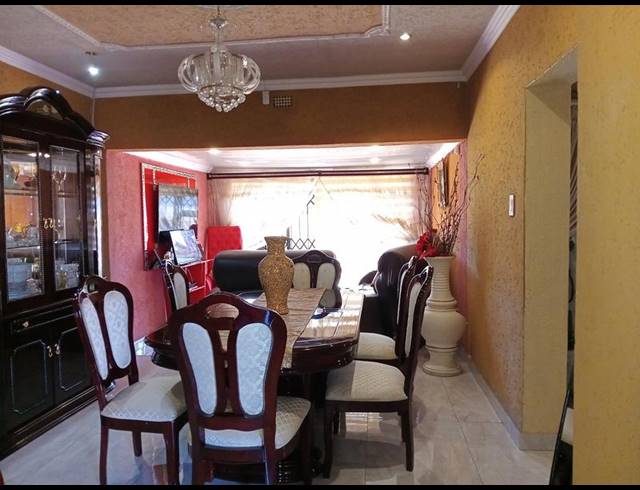 3 BEDROOM HOUSE FOR SALE IN VANDERBIJLPARK CE 4